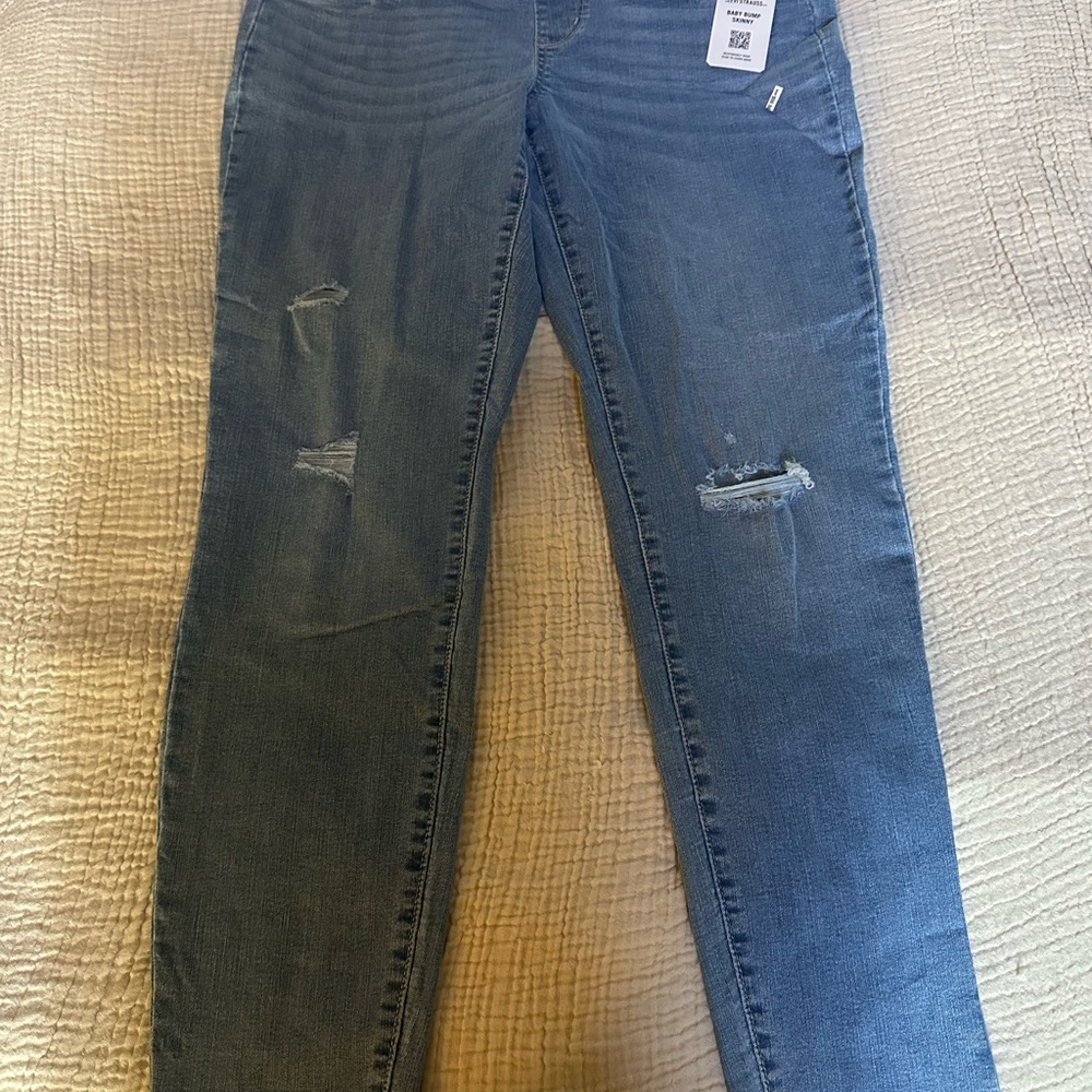 NWT Signature by Levi Strauss MATERNITY Blue Skinny Jeans Distressed Style